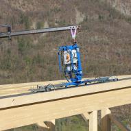 Palonnier à ventouse pour plaques toitures, façades, ... - Transports Ract