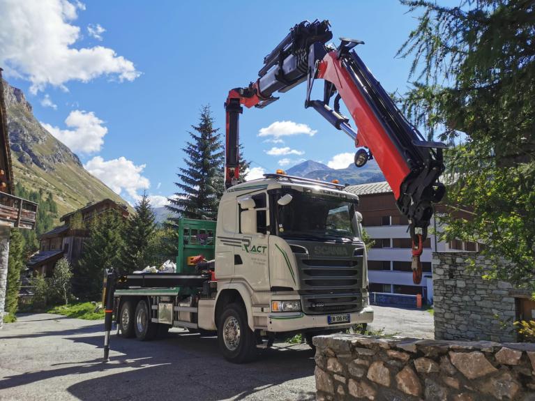 Levage en camion grue 6x4